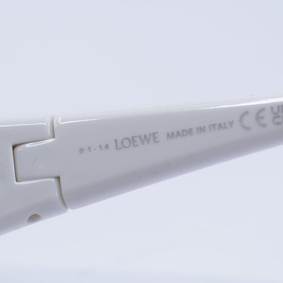 Loewe LW40143U 25A Sunglasses Ivory Geometric Frame, Grey Lenses - Picture 10 of 11